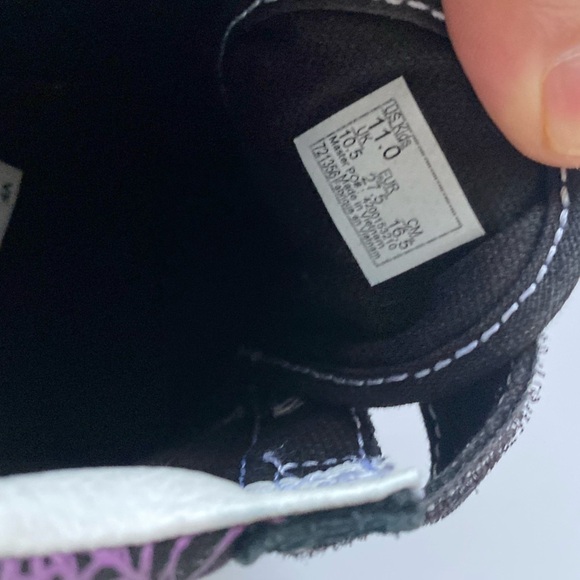 Vans Halloween spider web low top sneakers kids 11 - Picture 6 of 7